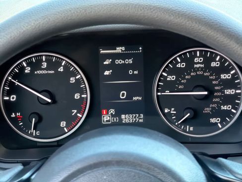 Certified 2024 Subaru Crosstrek 2.0i Premium AWD/4WD image 34