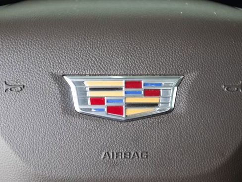 Certified 2025 Cadillac Escalade Premium Luxury w/ Touring Package image 15