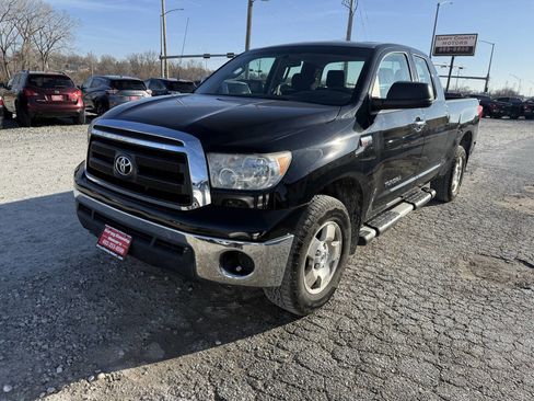Used 2013 Toyota Tundra 4x4 Double Cab image 8