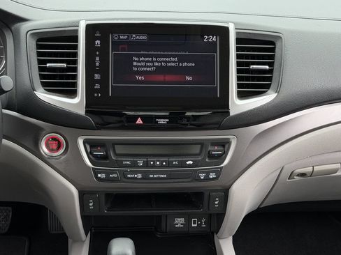 Used 2019 Honda Ridgeline RTL-T image 17