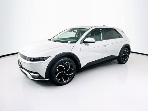 Used 2024 Hyundai Ioniq 5 SEL image 3