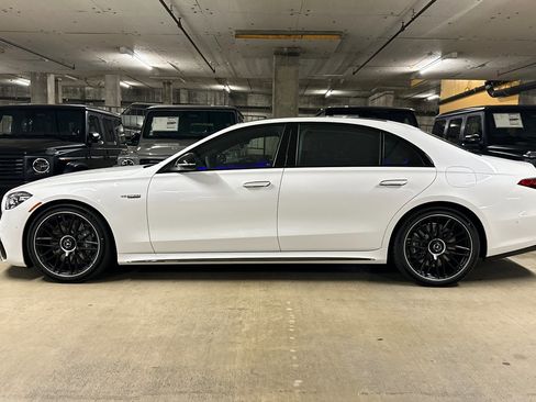 New 2026 Mercedes-Benz S 63 AMG S image 2