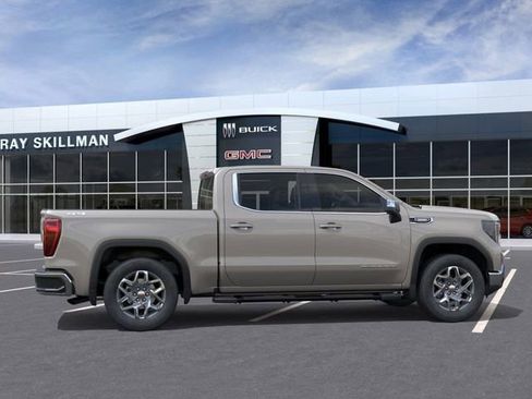 New 2026 GMC Sierra 1500 SLE image 5