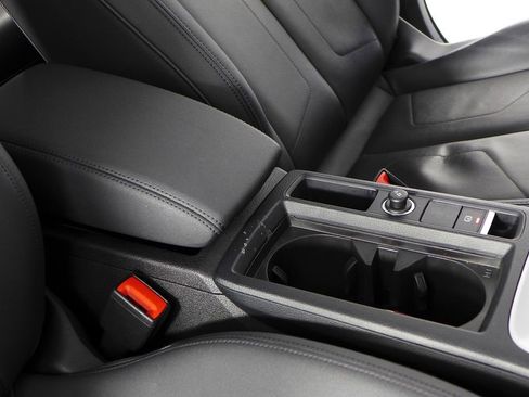 Used 2022 Audi Q3 2.0T Premium w/ Convenience Package image 16