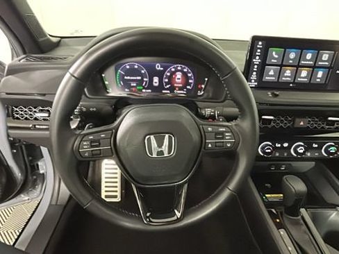 Used 2025 Honda Accord Sport image 14