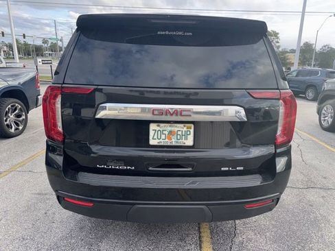 Used 2022 GMC Yukon XL SLE w/ Gmc Pro Safety Plus Package image 6