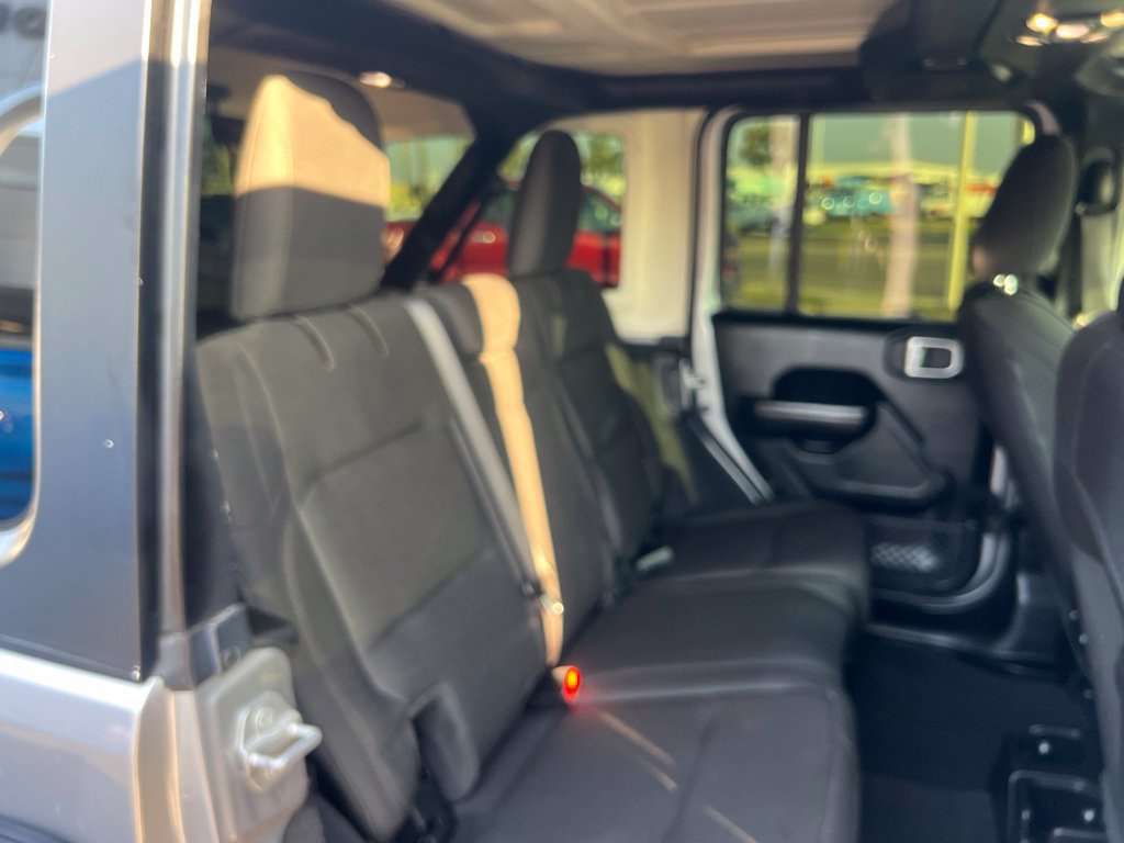 Used 2020 Jeep Wrangler Unlimited Sport S AWD/4WD image 38