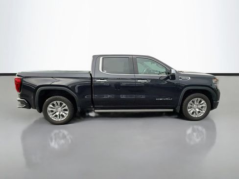Used 2023 GMC Sierra 1500 Denali AWD/4WD image 4