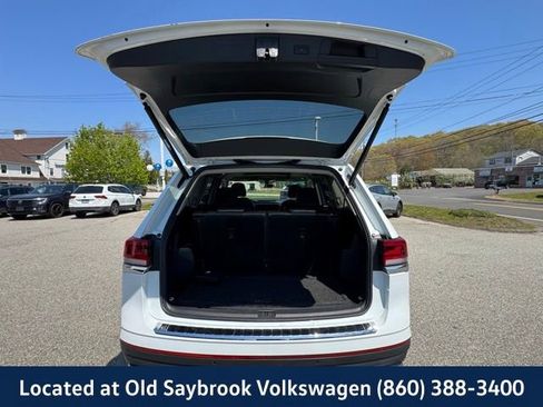 Used 2023 Volkswagen Atlas SE w/ Panoramic Sunroof Package AWD/4WD image 24