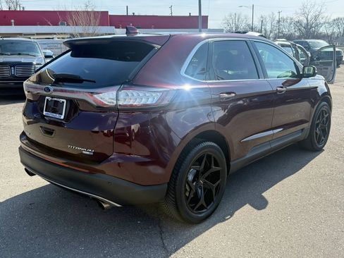 Used 2018 Ford Edge Titanium w/ Equipment Group 302A AWD/4WD image 5