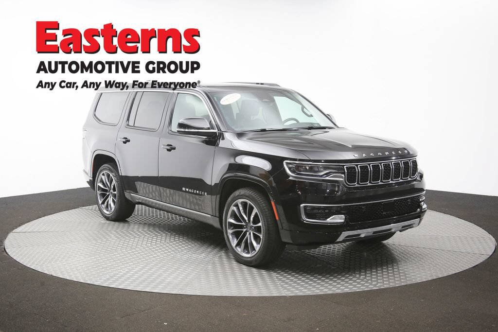 Used 2024 Jeep Wagoneer Series III w/ Premium Group I AWD/4WD image 57