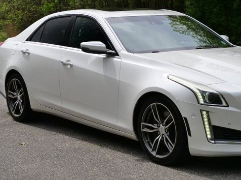 Used 2017 Cadillac CTS Vsport Premium Luxury image 37
