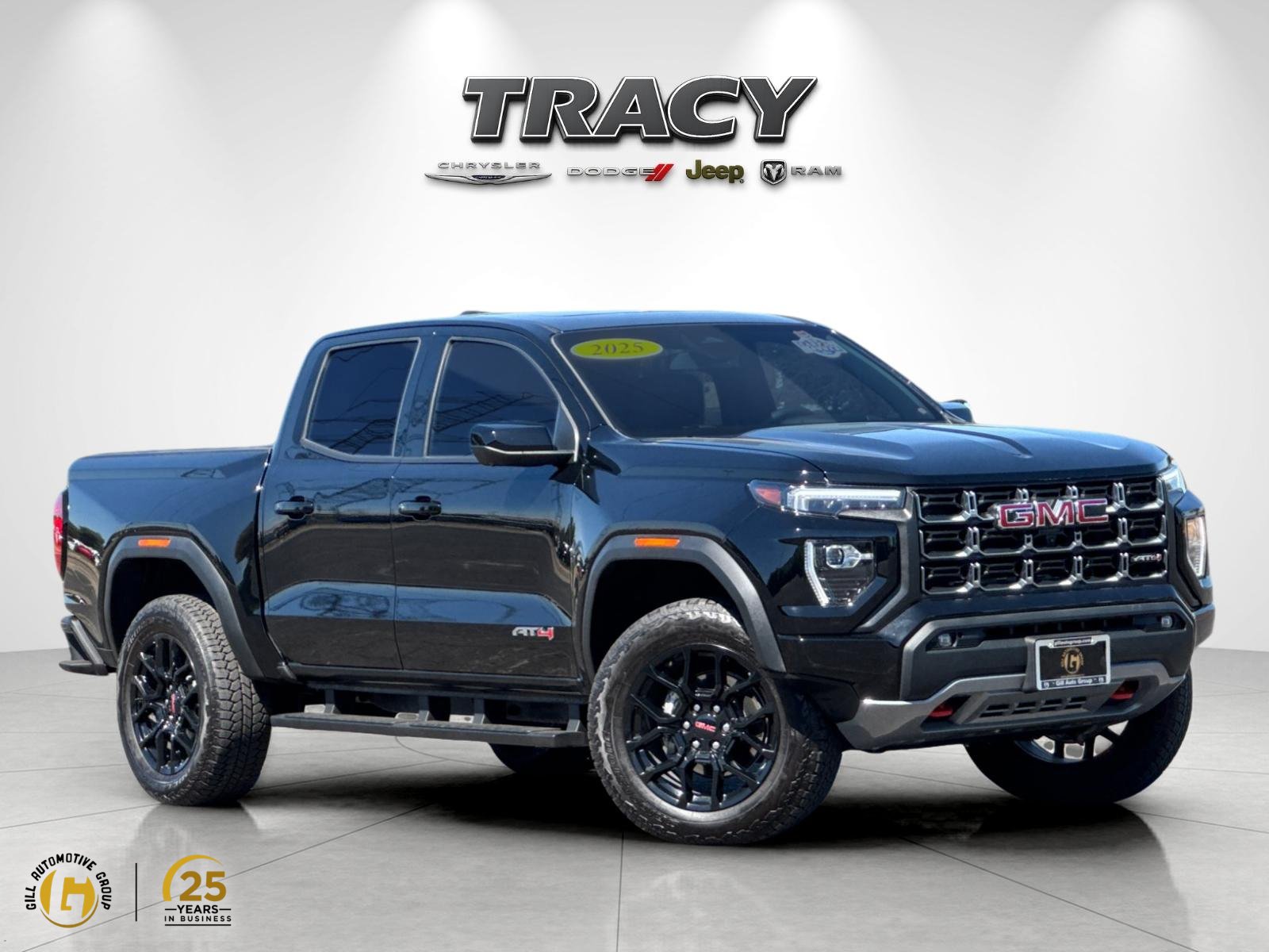 Used 2025 GMC Canyon AT4 w/ Technology Plus Package AWD/4WD image 1