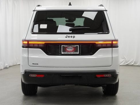 New 2026 Jeep Grand Wagoneer Limited w/ Premium Group II image 10