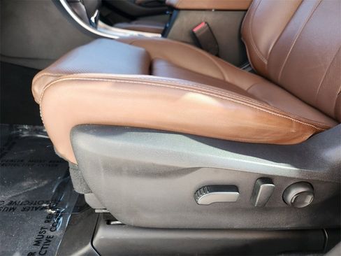 Used 2020 Subaru Ascent Touring image 8