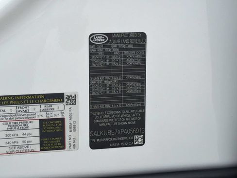Used 2023 Land Rover Range Rover SV AWD/4WD image 45