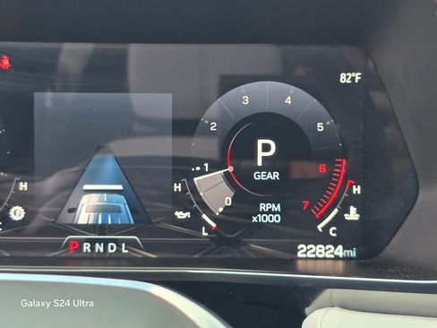 Used 2024 GMC Canyon AT4X image 26