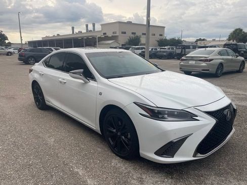 Used 2022 Lexus ES 300h F Sport w/ Accessory Package 2 FWD image 1