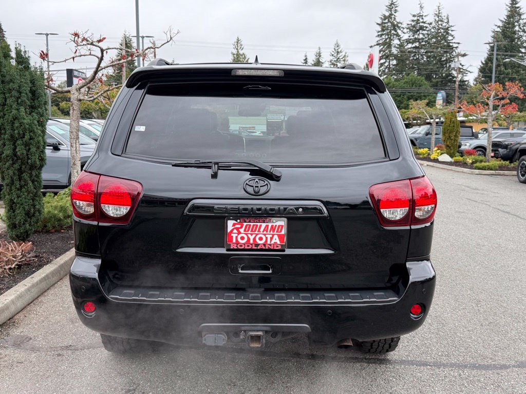 Used 2018 Toyota Sequoia TRD Sport AWD/4WD image 9