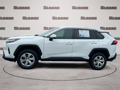 Used 2023 Toyota RAV4 LE image 2