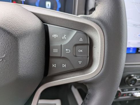 New 2025 Ford Bronco Badlands image 18