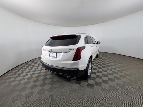 Certified 2023 Cadillac XT5 Luxury w/ LPO, Floor Liner Package image 4