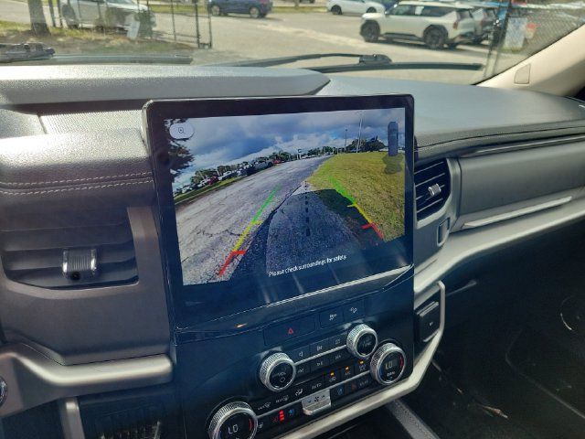 Used 2023 Ford Expedition Max XLT AWD/4WD image 28