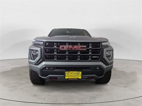 Used 2025 GMC Canyon AT4 w/ Nightfall Edition image 8