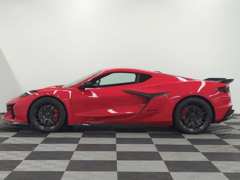Used 2024 Chevrolet Corvette Z06 w/ Battery Protection Package RWD image 4