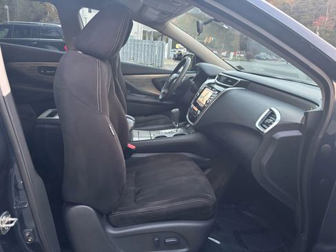 Used 2016 Nissan Murano SV image 16