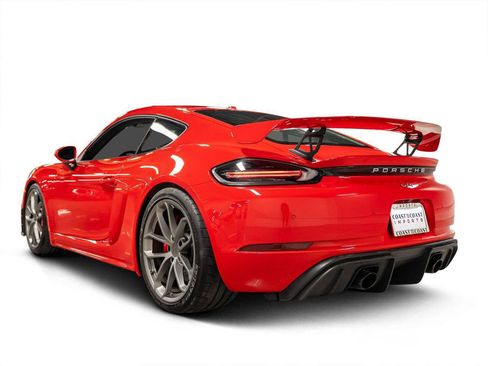 Used 2023 Porsche 718 Cayman GT4 image 3