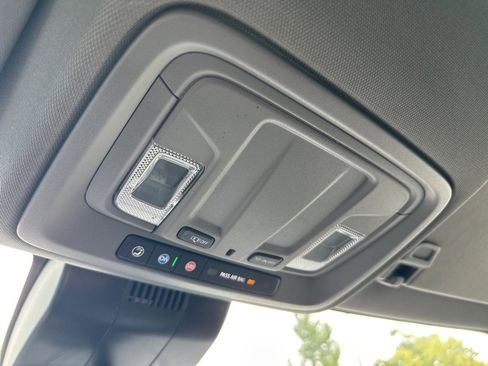 Used 2023 Chevrolet Silverado 1500 Custom Trail Boss image 25