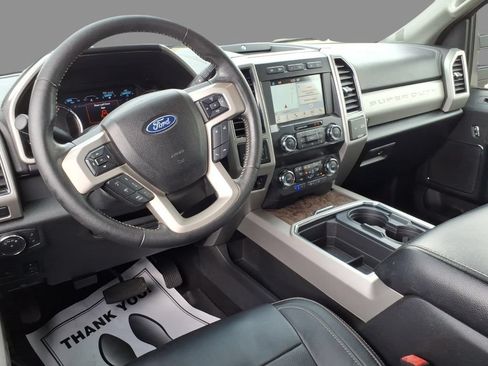 Used 2019 Ford F350 Lariat w/ Lariat Ultimate Package AWD/4WD image 6