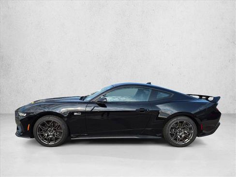 Used 2024 Ford Mustang GT w/ GT Performance Package RWD image 7