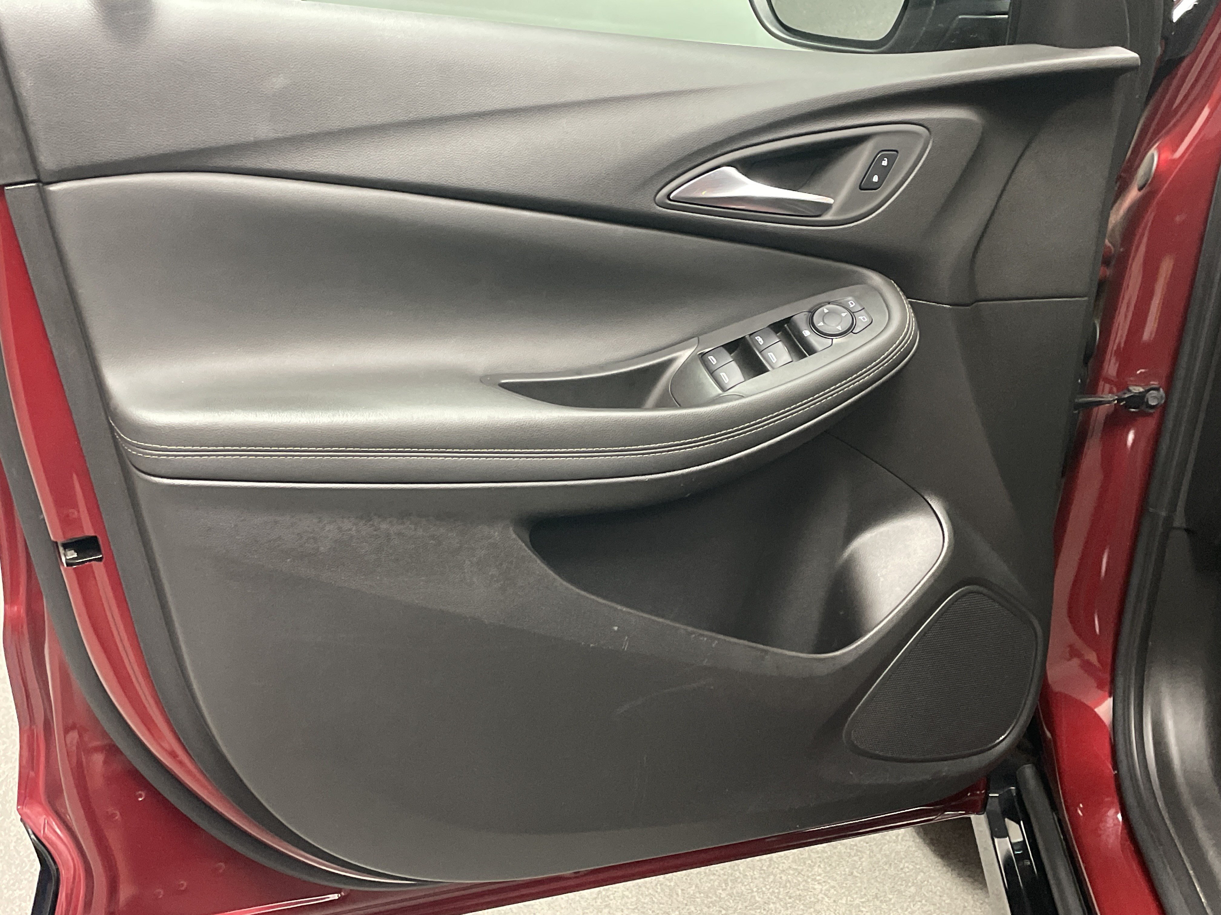 Used 2024 Buick Encore GX Sport Touring FWD image 14