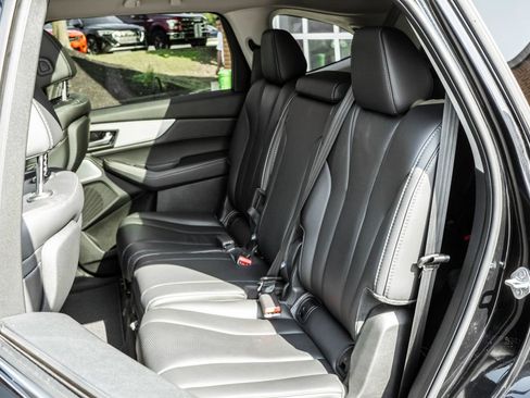 Used 2025 Acura MDX SH-AWD w/ Technology Package image 24