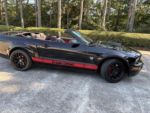 Used 2009 Ford Mustang GT Premium RWD image 6