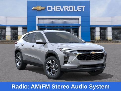 New 2026 Chevrolet Trax LT w/ Driver Confidence Package FWD image 8