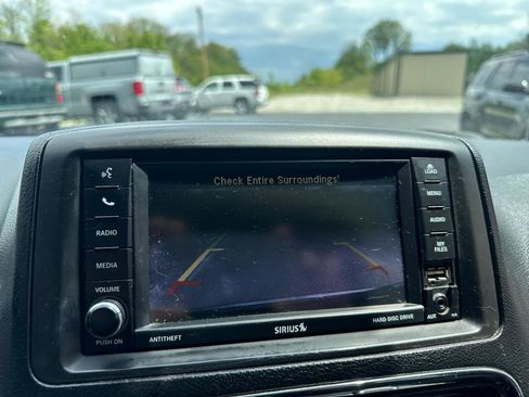 Used 2018 Dodge Grand Caravan GT FWD image 14