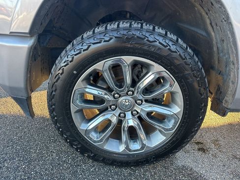 Used 2022 RAM 1500 Laramie image 32