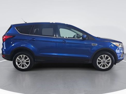 Used 2019 Ford Escape SE AWD/4WD image 2