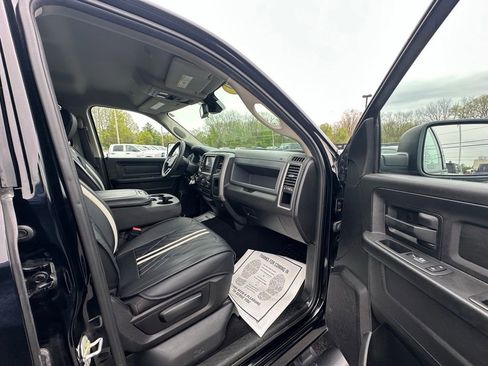Used 2019 RAM 1500 Express w/ Wheel & Sound Group AWD/4WD image 15