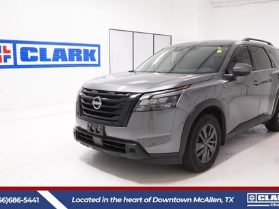 Used 2024 Nissan Pathfinder SV w/ Lighting Package (N92)