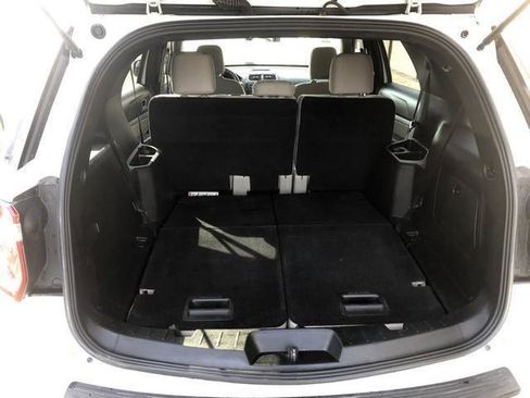 Used 2018 Ford Explorer 4WD image 32