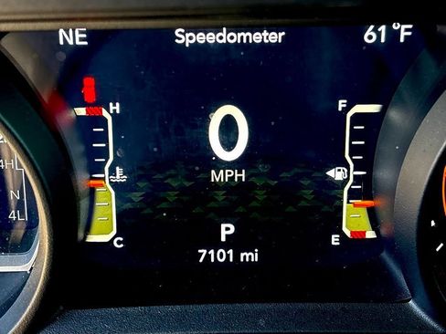 Used 2024 Jeep Wrangler Unlimited Sport AWD/4WD image 13
