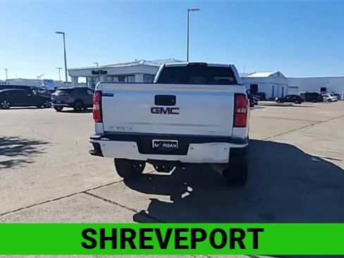 Certified 2019 GMC Sierra 2500 Denali w/ Duramax Plus Package image 8