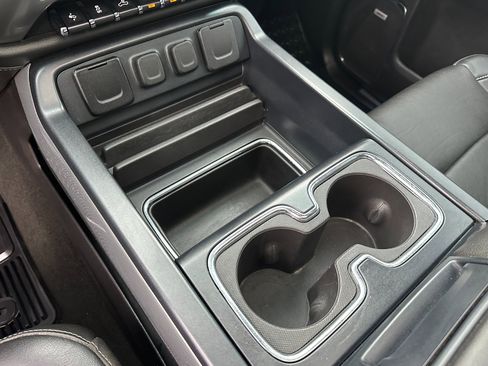 Used 2018 Chevrolet Silverado 2500 LTZ w/ Duramax Plus Package image 44