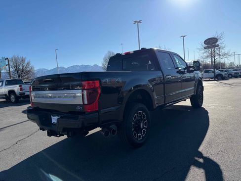 Used 2022 Ford F350 Platinum image 7