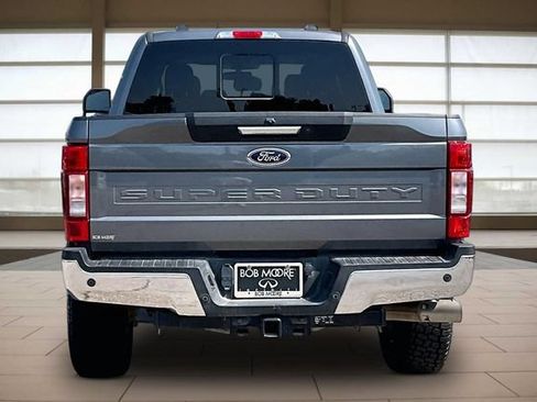 Used 2021 Ford F250 Lariat w/ Lariat Value Package AWD/4WD image 4
