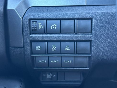 New 2026 Toyota Tacoma TRD Off-Road w/ TRD Off Road Upgrade Package AWD/4WD image 29